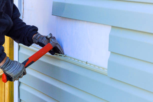 Reliable Siding Repair contractor in East Springfield, OH by Creative Siding