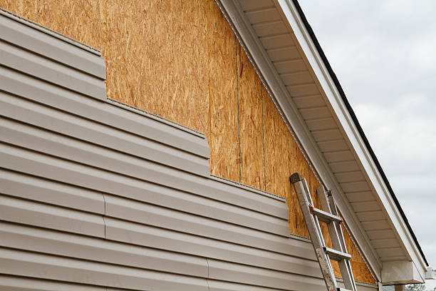 24/7 Emergency Siding Repair experts in East Springfield, OH